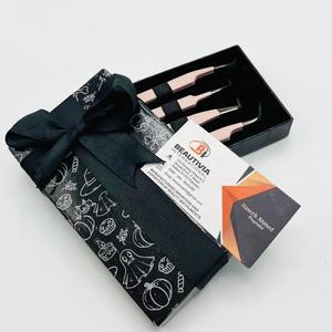 Pince à épiler à plasma noire enduite de couleur pêche Conception de coupe de lèvres en acier inoxydable Pince à épiler à extension de cils LOGO personnalisé - Product Image 1