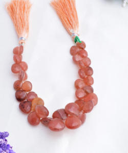 สร้อยคอรูปลูกแพร์เจียระไนจากหินซันสโตนธรรมชาติ l ลูกปัดหินซันสโตนทรงลูกแพร์เจียระไนขนาด 7 นิ้ว สำหรับทำเครื่องประดับอัญมณีชั้นดี - Product Image 1