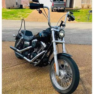 Harley-Davidson Street Bob Dyna Cruiser d'occasion 2006, origine américaine, tous modèles, à vendre, couple agressif, maniabilité fluide - Product Image 3