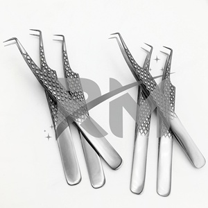 Pince à épiler professionnelle RMI en acier inoxydable de haute qualité, pointe à 75 degrés, logo personnalisé, pour extensions de cils - Product Image 3