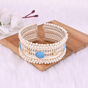 Bracelet ethnique en pierres précieuses, perles et kundan, effet œil-de-chat bleu |   Bijoux en argent allemand - Product Image 2