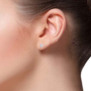 Pendientes de tuerca de oro blanco de 14K de primera calidad con diamantes de corte princesa, diseño geométrico rectangular con micro pavé, para hombre - Product Image 5