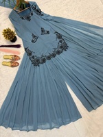 Koleksi Baru Gaun Pengantin Salwar Kameez dengan Dupatta untuk Pakaian Festival Tersedia dengan Harga Terjangkau