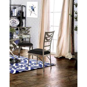 Set di 2 Sedie da Pranzo Contemporanee in Metallo Argentato con Rivestimento Satinato, Seduta in Microfibra Nera e Schienale a Scala per Sala da Pranzo - Product Image 4