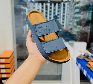 Sandalias Planas de Cuero para Hombre LeeNiko, Punta Abierta, Doble Correa, Forro de Microfibra Transpirable, Cómodas Pantuflas de Verano - Product Image 3