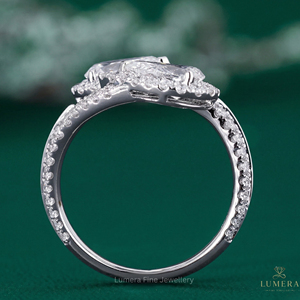 Toi et Moi Ring lumera เครื่องประดับสวยวินเทจสุดหรูต่างหูหยดน้ำคู่รูปลูกแพร์สองด้านมีก้านแยกก้านขนาดเล็กประดับเพชร - Product Image 2