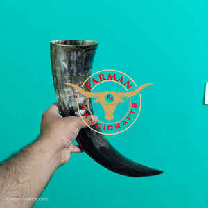 Corne à boire viking artisanale en corne de bœuf naturelle, style médiéval et nordique, à prix avantageux - Product Image 5