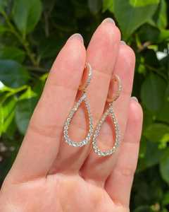 Pendientes de aro tipo huggie de oro macizo de 14k con diamante cultivado en laboratorio de 1 quilate, corte redondo y forma de pera, joyería fina para mujer, de fábrica. - Product Image 2
