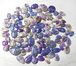 Suministro Directo de Fábrica: Material de Piedra Bruta de Hackmanita para Trabajos Lapidarios, Esculturas y Artesanía, Corte Ovalado Pulido con Juego de Colores, Venta al por Mayor a Granel - Product Image 5