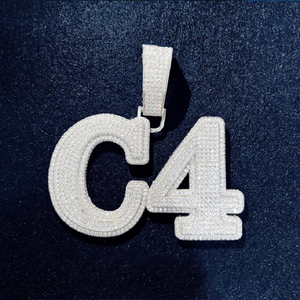 Collar de Plata 925 con Diseño de Moda Hip Hop, Corte Esmeralda, Estilo Urbano, Colgante Personalizado con Letra y Nombre, Moissanita, Venta al por Mayor - Product Image 2