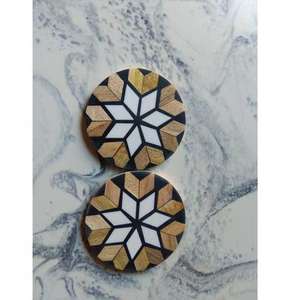 Sous-verres ronds en bois d'acacia de qualité supérieure avec fonction anti-chaleur pour servir le thé, le café et les boissons, design moderne, protège les surfaces de table - Product Image 1