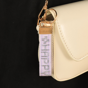 Llavero de dedo con cuentas estilo amistad hecho a mano, cordón tejido personalizado con patrón de letras y corazones para cartera, llavero y monedero - Product Image 2