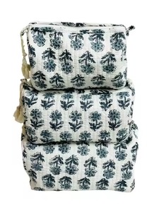 Cotton Cosmetic Bag Set With Zipper Closure Bohemian Style Floral Pattern Multi Function Toiletry Bags Medium Size - Product Image 1
