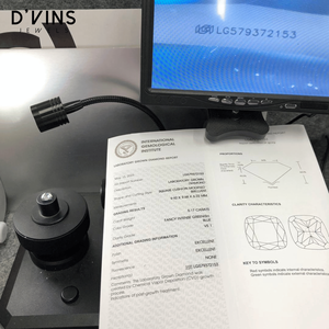 Diamante Cultivado en Laboratorio D'vins Jewels de 5.17ct, Corte Cojín, Color Fancy Light, Color D, Origen Surat, para Joyería - Product Image 4