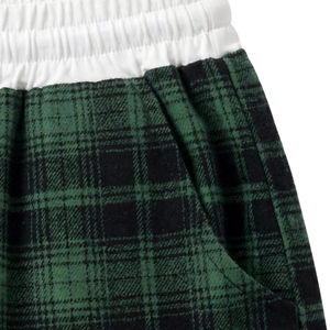 Pantalon de détente large en flanelle à carreaux vert et noir pour femme, avec taille haute élastique, cordon de serrage et poches latérales, idéal pour la détente ou comme vêtement de nuit décontracté - Product Image 5
