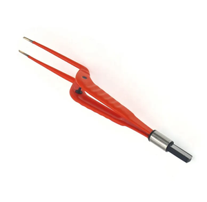 Pinzas Bipolares Manuales de Acero Inoxidable con Punta Antiadherente y Diseño de Bayoneta para Uso en Cirugía Neurológica y Cardíaca - Product Image 1