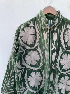 <b>Green</b> <b>Velvet</b> Reversible Embroidered Floral Pattern Women's Boho Ethnic Jacket Wholesale Supplier - Product Image 3
