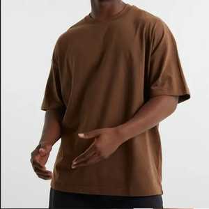Camiseta de Algodón Negra Lisa para Hombre, Manga Corta, Cuello Redondo, Corte Regular, Informal, Tejido de Punto, Color Sólido - Product Image 4