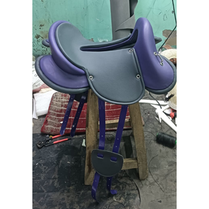 Silla de Montar Premium para Caballos de Resistencia, Color Morado |   Silla de Montar Cómoda y Ligera para Senderismo Ecuestre, Ideal para Equipos de Equitación de Larga Distancia - Product Image 1
