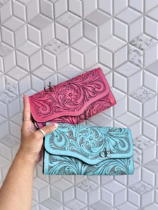 Nouveau Style occidental sculpture usiné à la main portefeuille pochette coque de téléphone élégant couleur rose portefeuille en cuir occidental pour les multi-usages des femmes - Product Image 5
