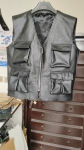 Chaleco de Motocicleta sin Mangas de Cuero para Hombre y Mujer, Talla Grande, Bolsillo Oculto para Pistola, Resistente al Viento, Ropa Deportiva Negra para Motocross - Product Image 5