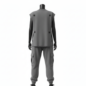 Conjunto Premium de Camiseta sin Mangas y Pantalones Deportivos para Mujer, Algodón GSM con Forro Polar, Color Gris, Impresión Personalizada y Logotipo Bordado - Product Image 2