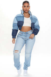OEM <b>Women</b>’s Premium <b>Crop</b> <b>Puffer</b> <b>Jacket</b> Custom Casual Outdoor Wear For <b>Women's</b> Windproof Zipper Closure Side Pockets <b>Women's</b> Coat - Product Image 4