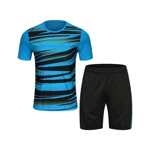 Conjunto de Uniforme de Tenis de Secado Rápido Premium, Camiseta y Pantalones Cortos Personalizados para Hombre con Logotipo Personalizado para un Rendimiento Mejorado - Product Image 6