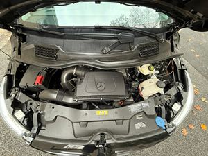 Oferta Exclusiva: Mercedes-Benz Metris Explorer Conversion USADO del 2023 - Product Image 5