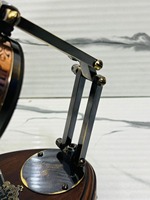 OLD WORLD TREASURE HANDICRAFTS Horloge de bureau vintage en laiton antique avec boussole intégrée dans sa base en bois