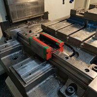 Bloc coulissant linéaire haute vitesse HGH45/20 type SHAC HIWIN : Chariot de précision à double étanchéité compatible avec les actionneurs pneumatiques