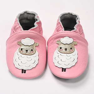Chaussons pour bébé en cuir véritable avec imprimé cerf mignon, mocassins pour bébé tendance, design animal pour le marché américain - Product Image 5