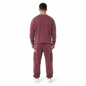 Conjunto de Sudadera con Cuello Redondo y Pantalones Jogger Color Borgoña para Hombre, Conjunto de Dos Piezas Informal para Calle - Product Image 2