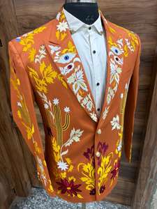 Ensemble de costume brodé orange brûlé pour homme – Blazer floral western personnalisé avec pantalon assorti – Tenue de mariage, de bal et de scène - Product Image 4