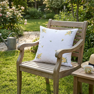 Housses de coussin carrées vintage personnalisées en gros avec broderie appliquée fleurs de mimosa, 100% coton lavable avec fermeture éclair pour hôtel et maison - Product Image 1