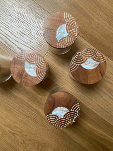 AuraTimber Caja de Dulces en Forma de Media Luna, Elegante Caja de Almacenamiento de Dulces Hecha a Mano en Madera y Acrílico MOP para Ramadán 2027, Eid y Decoración del Hogar - Product Image 1