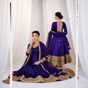 Salwar Kameez de Seda Morada para Mujer, Traje Tradicional Étnico Largo hasta el Suelo, para Bodas y Fiestas, Corte Regular, Elástico, India - Product Image 2