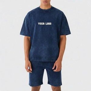Nuevo Diseño Conjunto de Verano para Hombre con Aspecto de Mezclilla Lavada, Camiseta Oversize y Pantalones Cortos, Conjunto de Dos Piezas Casual Estilo Urbano con Logotipo Personalizado - Product Image 1
