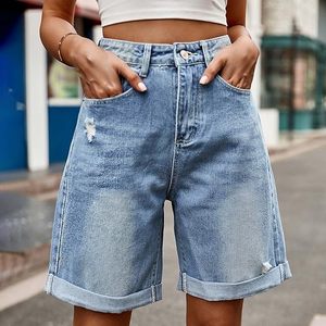 Shorts de mezclilla de cintura alta para mujer, personalizados OEM, de pierna ancha, rasgados, elásticos, a la moda, estilo Y2K, de verano, con bolsillos - Product Image 1