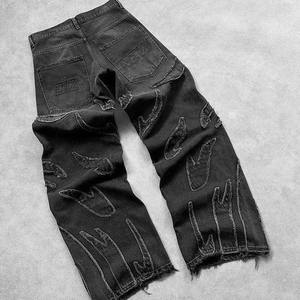 Venta al por mayor de fábrica: Jeans de hombre de diseñador a la moda, corte ajustado, negros, rasgados, de mezclilla lavada, pantalones largos de cintura media, estilo casual recto. - Product Image 2