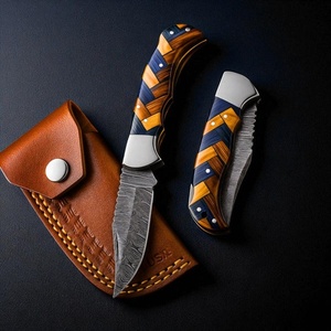 Couteau pliant artisanal en acier Damas de A&M Enterprises, manche en bois, haute qualité, multifonctionnel, pour le camping et la chasse - Product Image 6