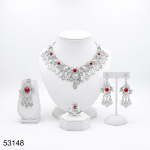 MOLL JEWELLERS Élégant Ensemble Collier et Pendentif Assorti pour Femme en Laiton Massif Plaqué Or avec Zircon Naturel, Design Feuille Tendance pour Mariage - Product Image 2