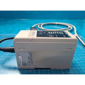 Sistema Eliminador de Electricidad Estática KEYENCE SJ-M010+SJ-M100 Usado Como Está, Piezas de Equipos Semiconductores Legados - Product Image 3