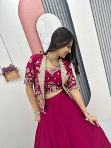 Lanzamiento Especial del Festival: Conjunto de Lehenga y Koti con Top Corto Completamente Cosido, Colección de Boda, Blusa Lehenga con Chaqueta Bordada - Product Image 3