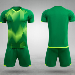 Uniforme de Fútbol Personalizable al por Mayor - Uniforme de Fútbol Sublimado con Detalles en Verde Neón - Ropa Deportiva de Poliéster de Secado Rápido para Fútbol - Product Image 6