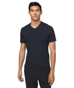   T-shirt de sport respirant pour homme, vêtements de gym, t-shirt personnalisé pour homme avec impression de logo, vêtements personnalisés - Product Image 1