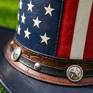 Chapeau haut de forme en cuir avec motif drapeau américain étoiles et rayures, idéal pour les fêtes et costumes pour adultes - Product Image 5