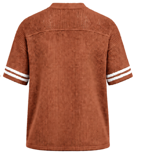 เสื้อเจอร์ซีย์คอวีถักลายทางสีส้มไหม้แบบสั่งทำพิเศษ แขนสั้น น้ำหนักเบา สวมใส่สบาย ทรงโอเวอร์ไซส์ เหมาะสำหรับทีมกีฬา - Product Image 2