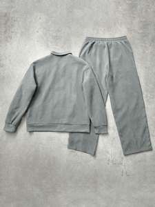 Conjunto de Pantalones y Chaqueta de Manga Larga con Estampado Minimalista Unisex, Diseño en Contraste, Chándal Gris, Ropa Deportiva, Cuello Alto, Venta al Por Mayor - Product Image 3