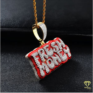 Colgante de letras de esmalte rojo personalizado, Plata de Ley 925 con abalorios de alfabeto de diamantes cultivados en laboratorio VVS - Product Image 3